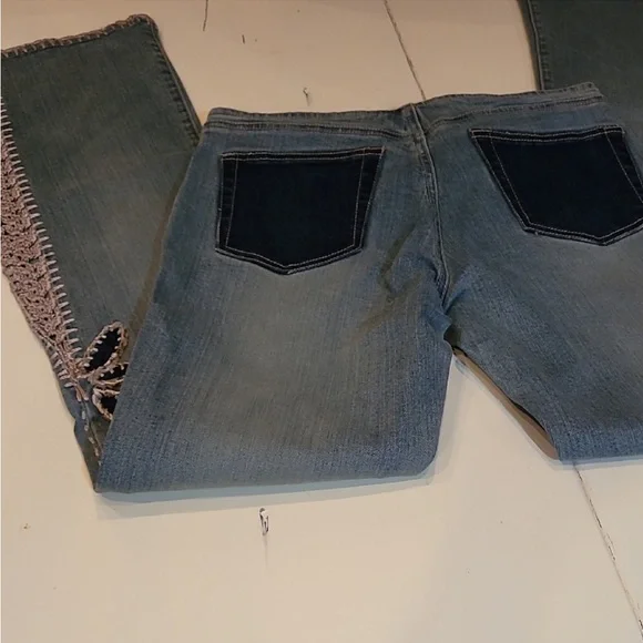 Vintage Bebe jeans - Picture 3 of 10
